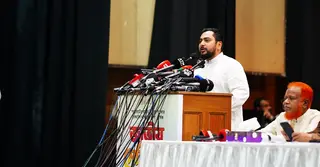 ‘সংবিধান সংস্কার পরিষদ করে সংকটের সুরাহা করেন, নাহলে পরিণতি ভোগ করতে হবে’